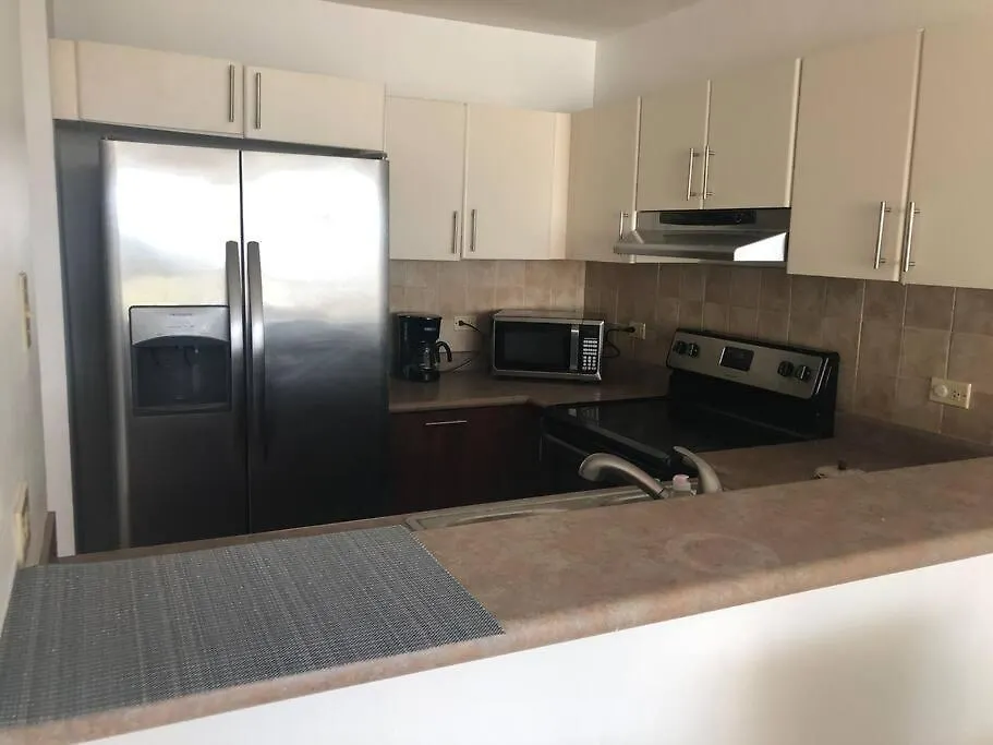 Haudimar Ph Beachfront Apt 4Br/3Bath Isabela Apartment