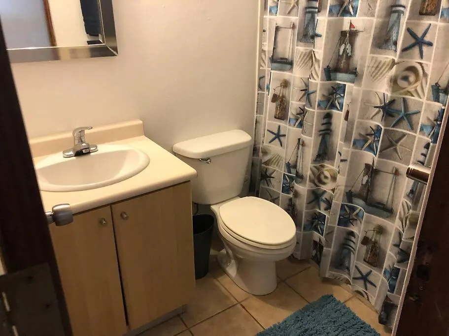 Haudimar Ph Beachfront Apt 4Br/3Bath Isabela